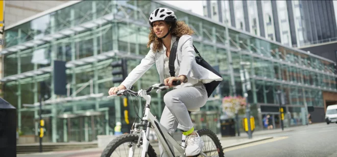 Ką reikėtų žinoti apie dviračių važinėjimą miestuose